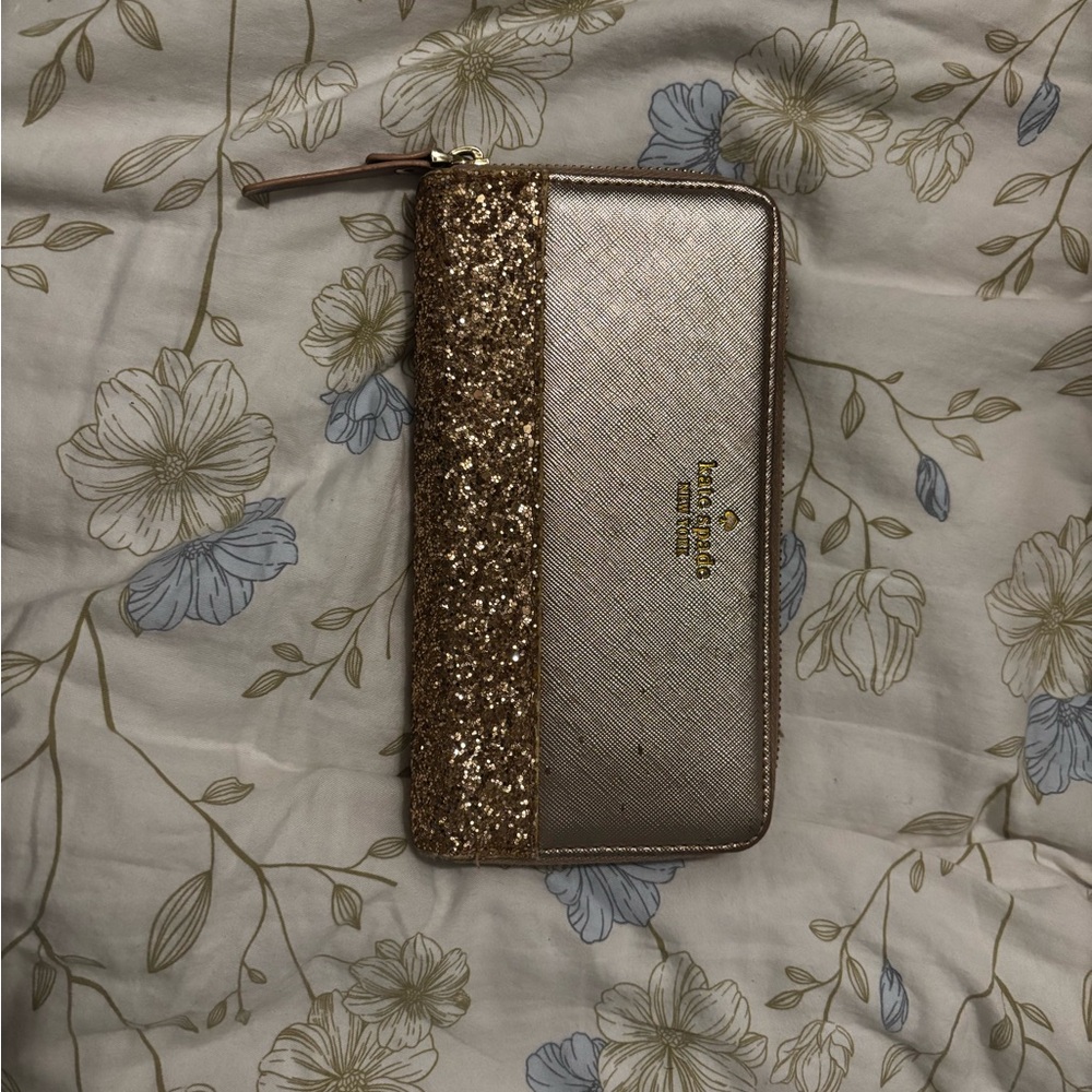 Kate Spade with Wallet - Picture 5 of 5